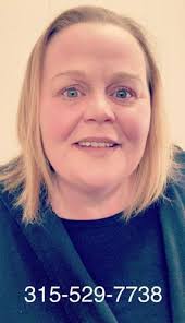 Par-K's Gloria Squires wins national Chrysler-Jeep sales award