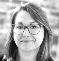 Krista Weir's Instagram, Twitter & Facebook