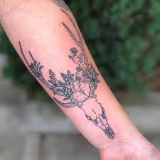 Axis Deer Skull Tattoo With Desert Flora By By Lindsey Strong At Equinox Tattoo Collective Lindseydreadfuls Strong Tattoos Tattoos Skull Tattoo