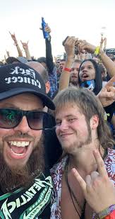 For the first time this year, I spent almost two weeks without any parties  and I've really missed that energy. Now I'm fully recharged and starting  with Soundstorm Festival 😎