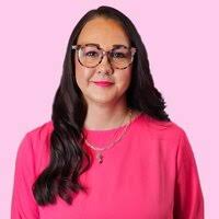 Lisa Britt, Notary Public in Holly Ridge, NC 28445