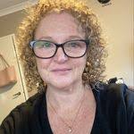 Keri Ricketts's Instagram, Twitter & Facebook