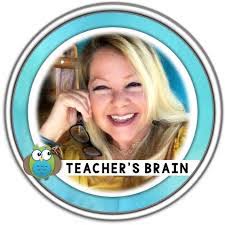 Rachel Solis's Instagram, Twitter & Facebook