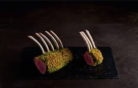 Carre D Agneau En Croute D Herbes Par Alain Ducasse Chef Dishes Restaurant Dishes Mutton Recipes