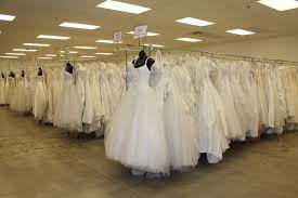 2nd Hand Bridal Wear Wedding Dresses And Bridesmaids Goodwill Bridal 2use Wedding Bout Wedding Wedding Dresses