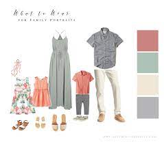 This color combination has an outdoor feel to it, like a summer baseball game: What To Wear For Family Portraits Updated Artemis Photography