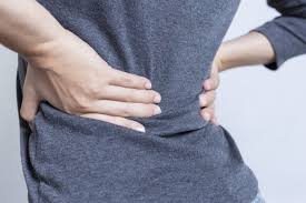 Ini 5 penyebab sakit pinggang sebelah kiri. 4 Tips Mencegah Nyeri Pinggang Saat Duduk Lama Di Kendaraan