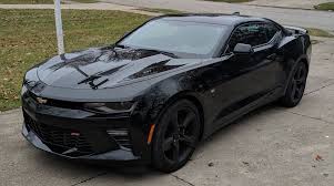 2020 Camaro Ss Black And Red Pin By Abigail Dawn Self On Car Tingz In 2020 Black Camaro Camaro 2ss 2016 Chevrolet Camaro 2ss