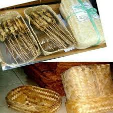 Griya besek natural aziz si petualang, kabupaten tulungagung. Jual 10 Pcs Besek Bambu Panjang 30 20 11 Cm Lebih Kecil Kk Kab Kebumen Griya Pot Sabut Kelapa Tokopedia