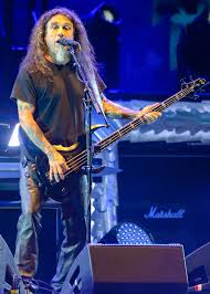 It originated from the south korean program king of mask singer, developed by munhwa broadcasting corporation. Tom Araya Wikipedia