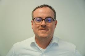 Der Vermögensverwalter AllianceBernstein verstärkt sein EMEA-Team in  Frankfurt am Main: Bernd Vogel kommt als neuer Director Germany & Austria  Institutions, Oliver Kroll wird neuer Director of…