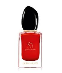 At once chic, sultry, intense, and soft at the same time, si eau de parfum lingers on the skin and enchants the senses. Giorgio Armani Si Passione Parfum Online Kaufen Flaconi