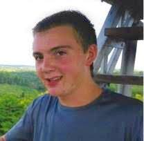 Zachary Robert Kelch (2000