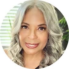 About Lisa Marie Singleton