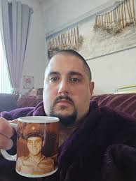 Can someone Edit this Photo so it looks like I'm drinking this cup of Tea