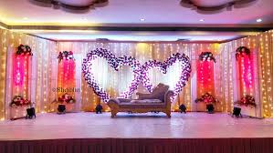 Diffrent decoration ideas of parties, inauguration & wedding reception by extreme flowers event mana. Shribha Events On Instagram A Decor For A Reception With Two Floral Hearts Mi Wedding Stage Decorations Engagement Stage Decoration Wedding Hall Decorations