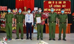 Hiện nay, bộ phận cán bộ, công chức, viên chức đang chiếm số lượng đông đảo. Anh SÆ¡n Ra Máº¯t Chi Bá»™ Cong An Xa Chinh Quy Ä'áº§u Tien Ä'ai Phat Thanh Va Truyá»n Hinh Nghá»‡ An