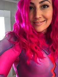 Beverly Bouknight's Instagram, Twitter & Facebook