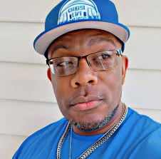 Is a Sire M7 bass guitar a good choice for a metal music player and is $400  a reasonable price?