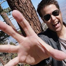 Mark Pavlovics's Instagram, Twitter & Facebook