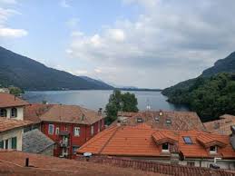 Finde 31 angebote für häuser am fluss zum verkauf zu bestpreisen, die günstigsten immobilien zum verkauf ab € 69.000. Haus Kaufen In Mergozzo See Citta Ideale Verbania
