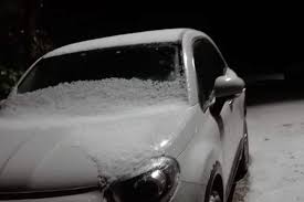 Nubi in progressivo aumento con piogge e rovesci anche a carattere temporalesco dal pomeriggio. Primavera Non Bussa Maltempo In Tutta La Provincia Grandine E Allagamenti Da Est Al Garda Tempesta Di Neve In Lessinia
