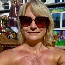 Hi just after some advise. I started rituximab infushions 3 weeks ago was  my first I went for second last week but went wrong and had to stop so have  to go