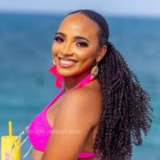 Posts with replies by Arianne🦚 (@_ariapaige)