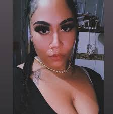 Scotty debuts baby bump at the Baddies USA premiere. awww, so cute! 😍🥰🖤  CC