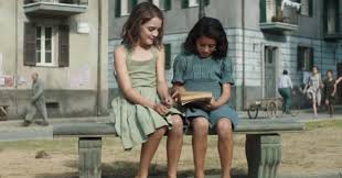 Prin vietile acestor doua femei, ferrante spune povestea unui cartier, a unui oras si a. Hbo Si Rai ContinuÄƒ Povestea Serialului Prietena Mea GenialÄƒ DupÄƒ Elena Ferrante Cu Sezonul Doi