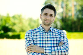 Już sama ich obecność w programie radiowym i telewizyjnym nierzadko legitymizuje. R0wfog1bix2v2m