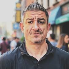 After 22 straight weeks of purchase app increases, the housing market might  actually have a pulse.