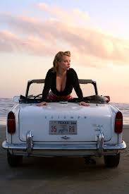 Women In On And Around Cars Vintageclassiccars 1966 Triumph Tr4 Irs Best Classic Cars Triumph Cars Super Sport Cars