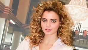 Giusy buscemi, miss italia 2012, ieri sera ha ceduto la sua corona di regina a giulia arena: Giusy Buscemi Il Sogno Di Otto Figli