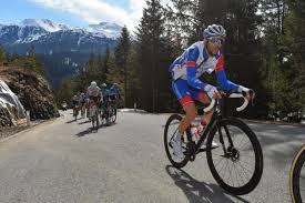 There was a lot of bumping shoulders in the final. 14y3ridlyrkemm