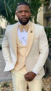 From traditional dinner suits to contemporary infinity suits, you'll look smart, stylish and ready to celebrate. White Suit For Men All White Suit Mens