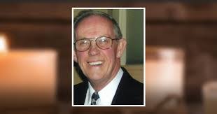 Christopher Lipsey's Instagram, Twitter & Facebook