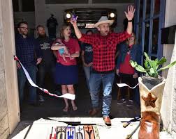 Coffees from colombia, honduras, and brazil were carefully chosen and blended together. Looking For