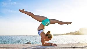 Apr 02, 2008 · yoga has genuinely been the best thing that i've started in my life and done consistently. Kino Macgregor S Pincha Mayurasana Yoga Sequence For Inner Strength