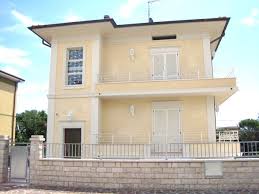 Risultati Immagini Per Pittura Esterna Casa Moderna Pittura Esterni Casa Esterni Casa Moderni Esterni Casa