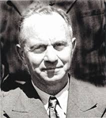 During the 42-year existence of Helensville Borough Council, it had eight  mayors. Name Term 1 Reg Screaton 1947–1950 2 Herbert Onslow Strong  1950–1953 3 Charles S. West 1953–1956 4 Lionel M. T.