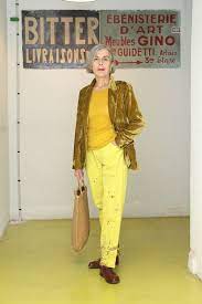 パリのおしゃれマダムのファッションと名言 シニア女性の人生観を捉えたスナップ集 photo 8 17 fashion headline ファッション マダム ファッション レディース 60代