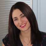 Arlo Essential Spotlight Security Camera Review: Better Than Basic