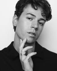 Sam Smiley (@samjsmiley) • Instagram photos and videos