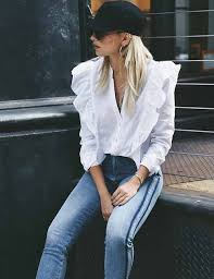 Dec 19, 2017 · i personaly love mom jeans and absolutely agree that they are hard to style sometimes. How To Style Your Mom Jeans 27 Outfit Ideas