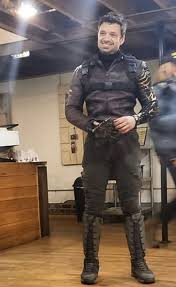 Extensions of the arm are implanted in the left shoulder, keeping the rest of the body strong enough to support it and giving barnes a distinctive gait. The Falcon The Winter Soldier Bts Winter Soldier Bucky Sebastian Stan Winter Soldier Costume