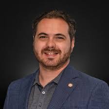 Roy Lau's Instagram, Twitter & Facebook