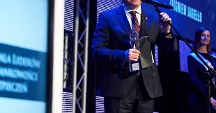 Pko bp bije zyskami po oczach: Weedy2k Tqounm