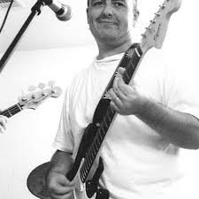 Axel Brown (@axelbrown)