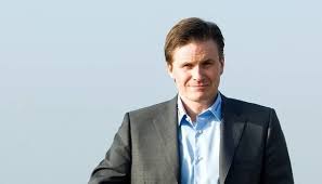 Elle a épousé, le 1er juin 2002, le skieur suisse urs lehmann. Urs Lehmann Alchetron The Free Social Encyclopedia